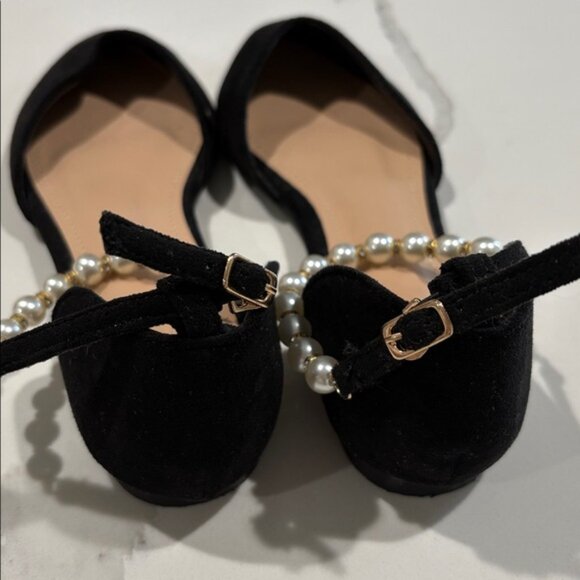 SHEIN Black Heels with Pearl Strap - Picture 2 of 2